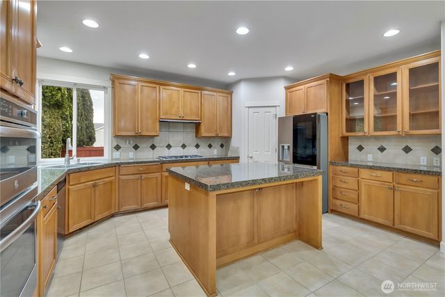 12006 183rd Street E, Puyallup, WA 98374