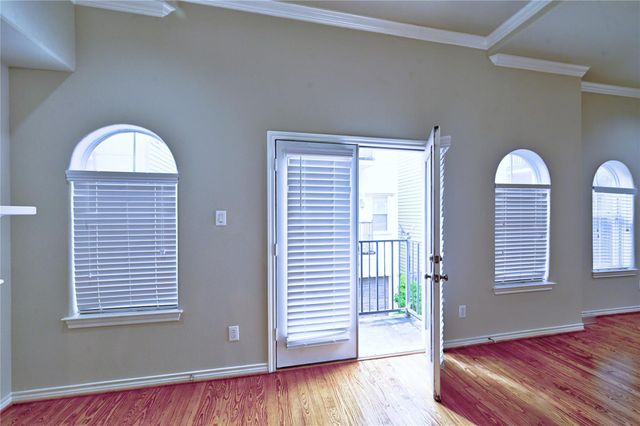 5411 Kansas Street, Houston, TX 77007