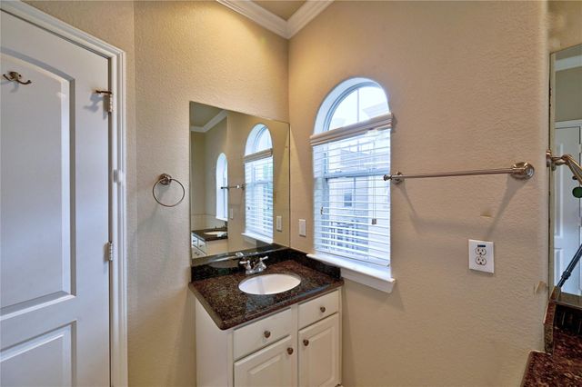 5411 Kansas Street, Houston, TX 77007