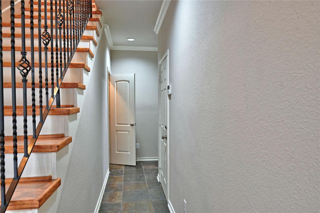 5411 Kansas Street, Houston, TX 77007