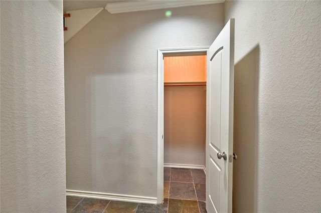 5411 Kansas Street, Houston, TX 77007