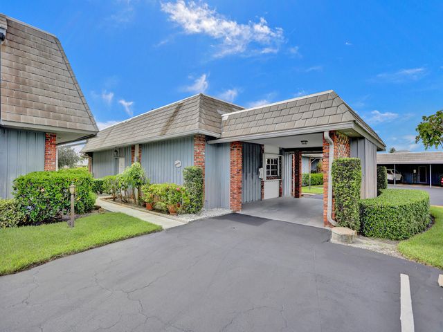 340 Orange Tree Drive 3, Atlantis, FL 33462