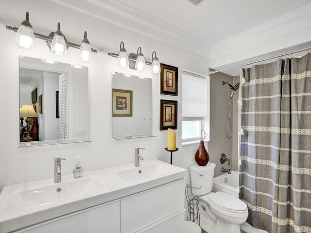 340 Orange Tree Drive 3, Atlantis, FL 33462