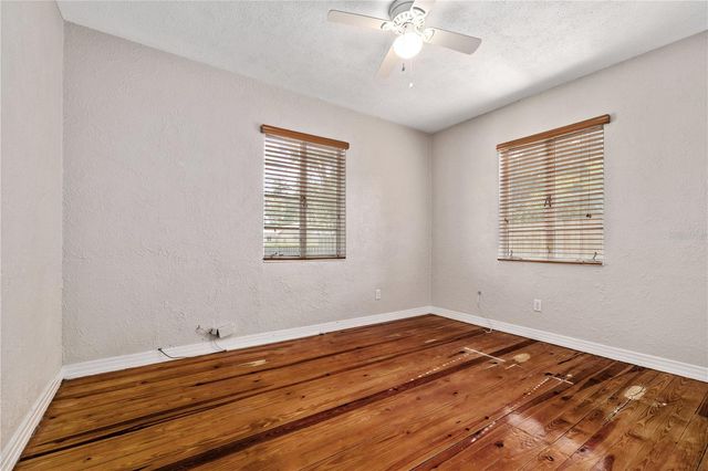 1418 E POWHATAN AVENUE, Tampa, FL 33604