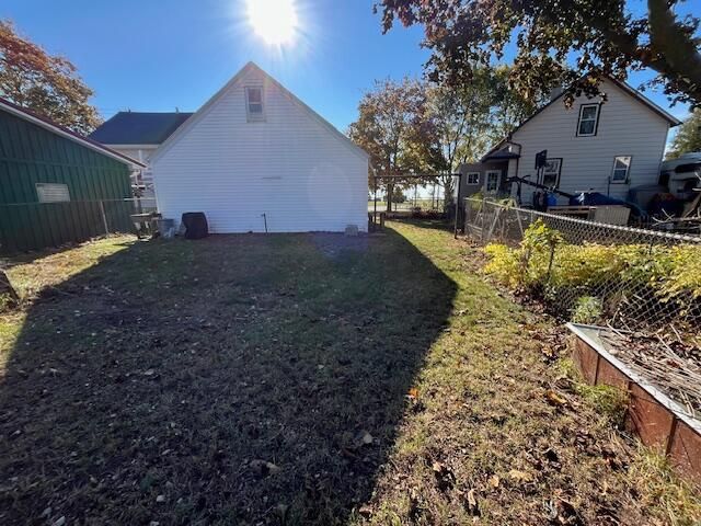 2152 Roosevelt AVENUE, Two Rivers, WI 54241