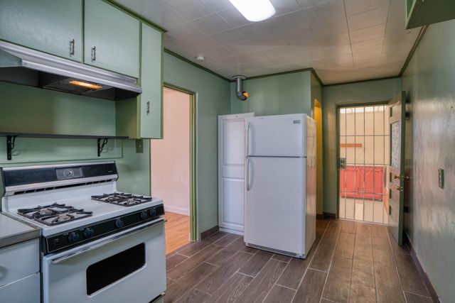 2724 Graceland Drive NE, Albuquerque, NM 87110