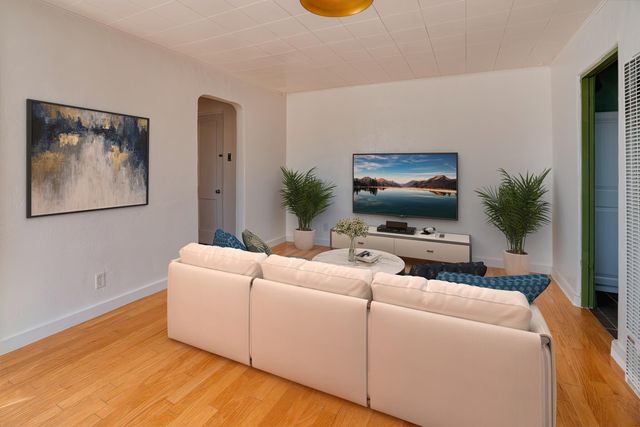 2724 Graceland Drive NE, Albuquerque, NM 87110