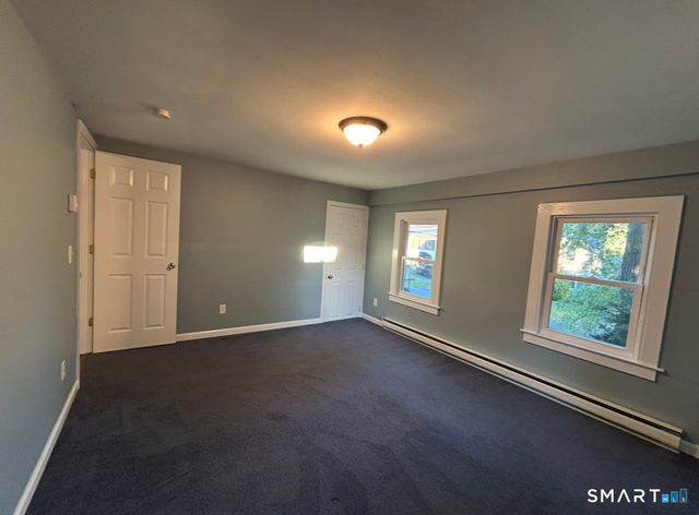 29 Mansfield Street B, Bethel, CT 06801