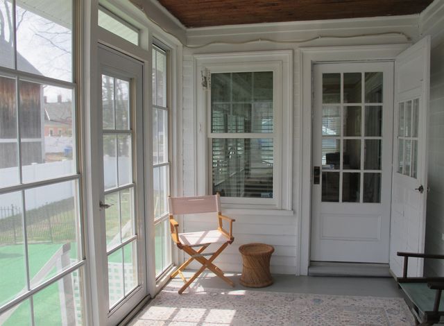 44 N Adams Street, Manchester, NH 03104