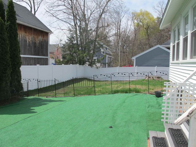 44 N Adams Street, Manchester, NH 03104