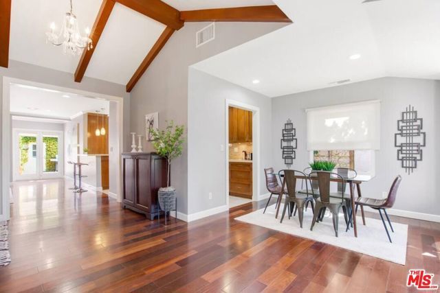 4240 Matilija Avenue, Sherman Oaks, CA 91423