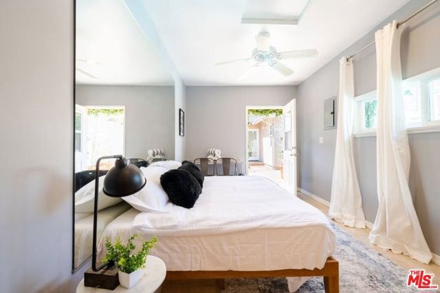 4240 Matilija Avenue, Sherman Oaks, CA 91423