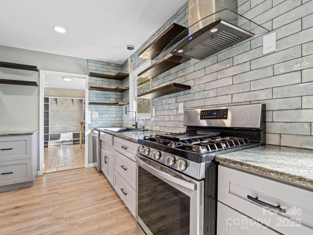 143 Morgan Road, Hendersonville, NC 28739