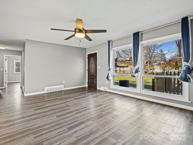 143 Morgan Road, Hendersonville, NC 28739