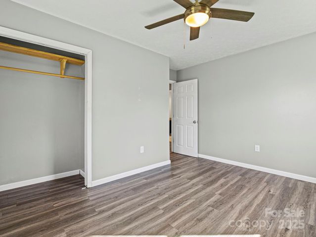 143 Morgan Road, Hendersonville, NC 28739