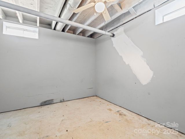 143 Morgan Road, Hendersonville, NC 28739