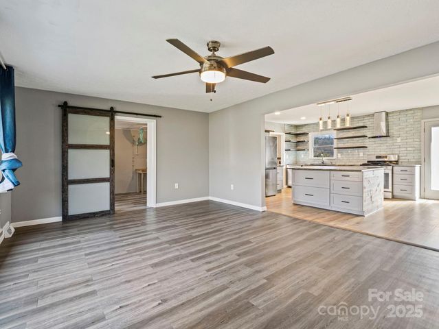 143 Morgan Road, Hendersonville, NC 28739