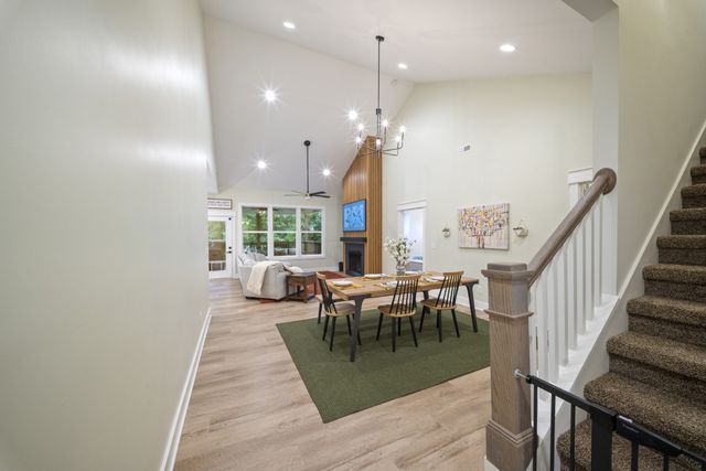 212 Cherokee Dr, White Bluff, TN 37187