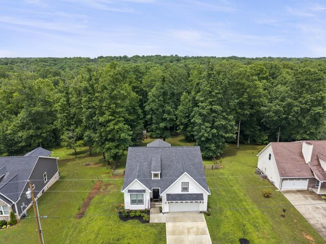 212 Cherokee Dr, White Bluff, TN 37187