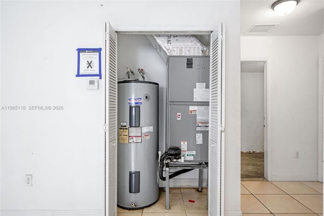 12418 SW 230th St, Miami, FL 33170