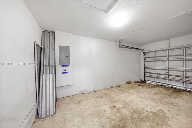 12418 SW 230th St, Miami, FL 33170