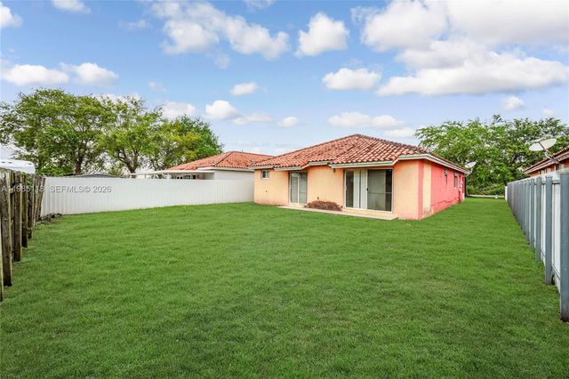 12418 SW 230th St, Miami, FL 33170