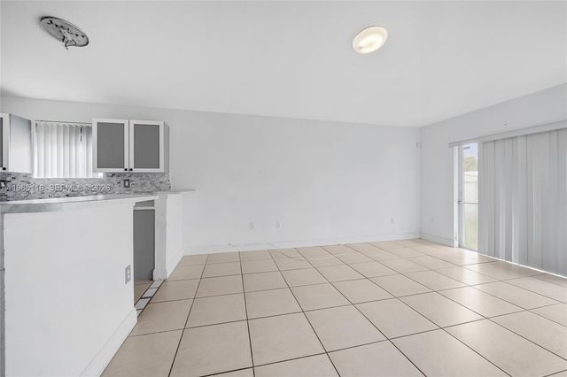 12418 SW 230th St, Miami, FL 33170