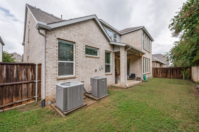 8044 Sarahville Drive, Dallas, TX 75252