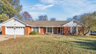 4009 S Maple Avenue, Broken Arrow, OK 74011