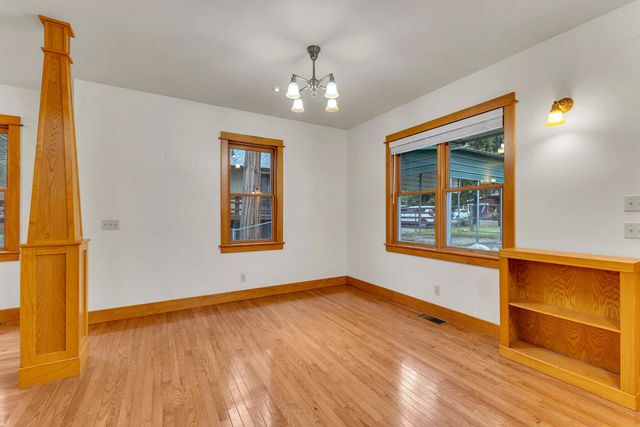 53300 Meadow Drive, Idyllwild, CA 92549