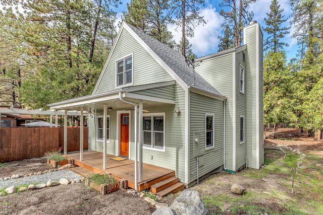 53300 Meadow Drive, Idyllwild, CA 92549