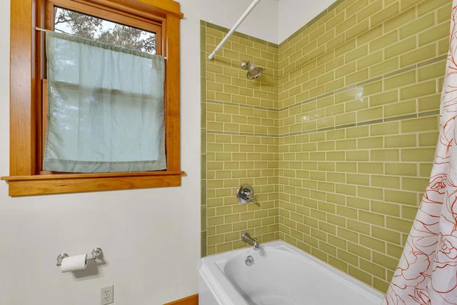 53300 Meadow Drive, Idyllwild, CA 92549