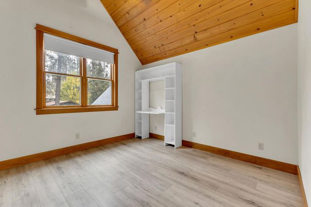 53300 Meadow Drive, Idyllwild, CA 92549