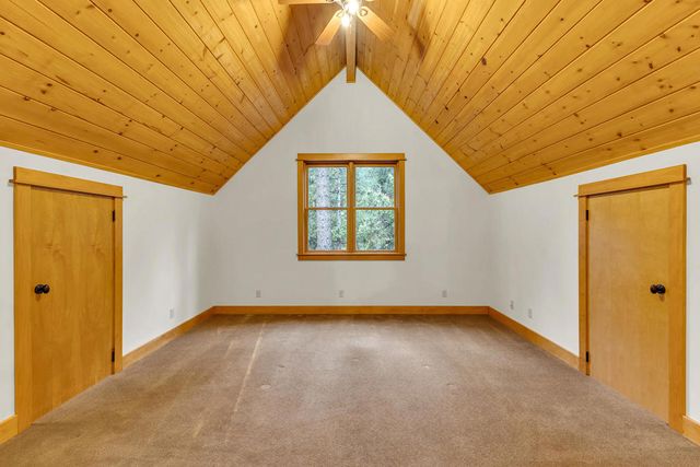 53300 Meadow Drive, Idyllwild, CA 92549