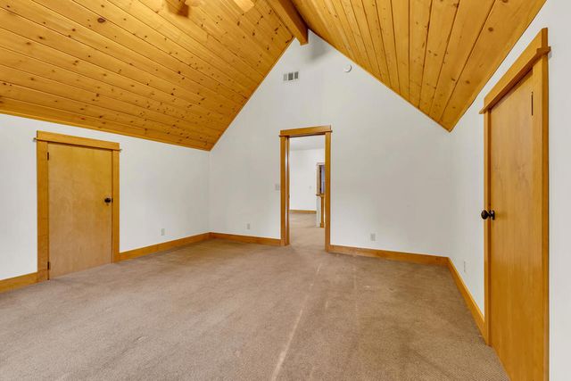 53300 Meadow Drive, Idyllwild, CA 92549