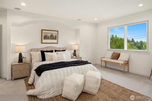 9021 Sand Point Way NE, Seattle, WA 98115