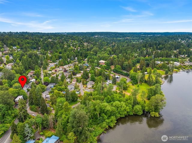 9021 Sand Point Way NE, Seattle, WA 98115
