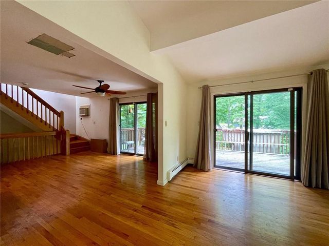435 Kings Highway, Valley Cottage, NY 10989