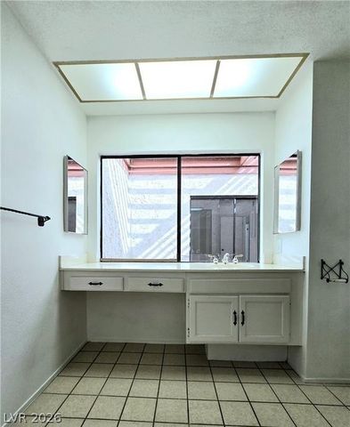 3058 Conquista Ct, Las Vegas, NV 89121