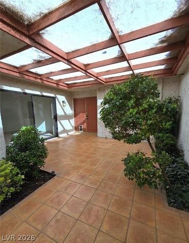 3058 Conquista Ct, Las Vegas, NV 89121