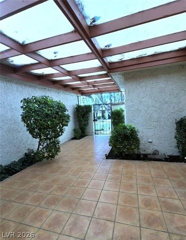 3058 Conquista Ct, Las Vegas, NV 89121