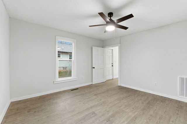 1628 E Brower Street, Springfield, MO 65802