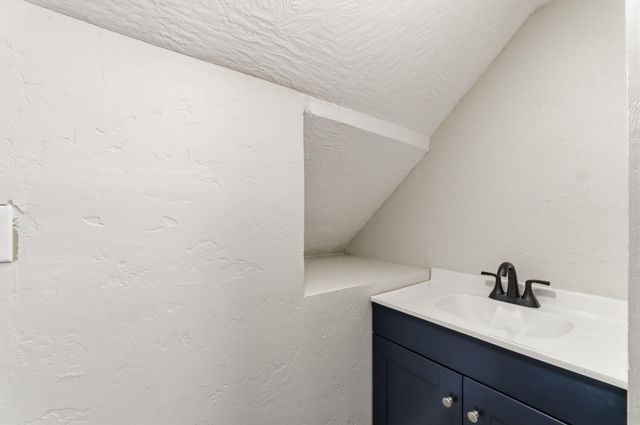 1628 E Brower Street, Springfield, MO 65802