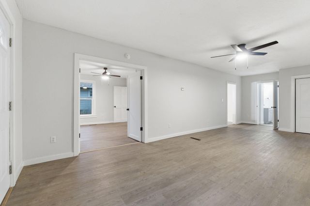 1628 E Brower Street, Springfield, MO 65802