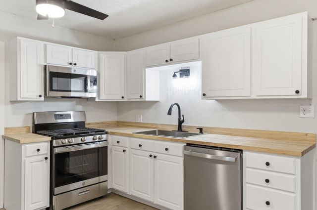 1628 E Brower Street, Springfield, MO 65802