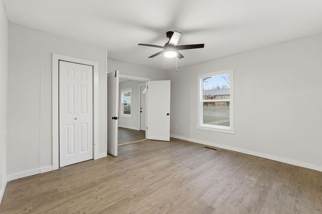 1628 E Brower Street, Springfield, MO 65802