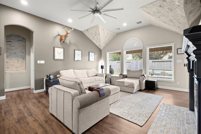 1710 Windy Brook Lane, League City, TX 77573