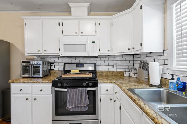 202 Morgan Avenue, Mobile, AL 36606