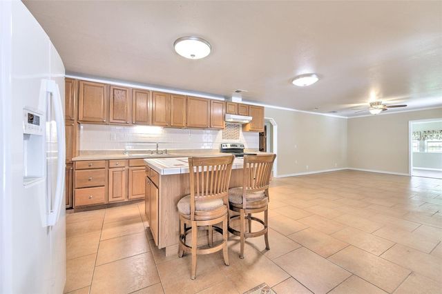 4502 OLD MULBERRY ROAD, Plant City, FL 33567