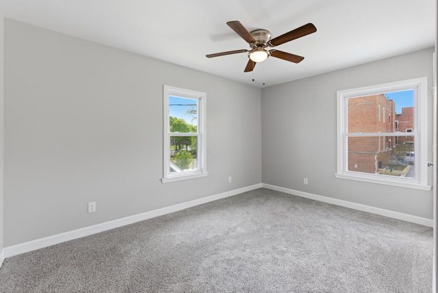 6818 Maple TERRACE, Wauwatosa, WI 53213